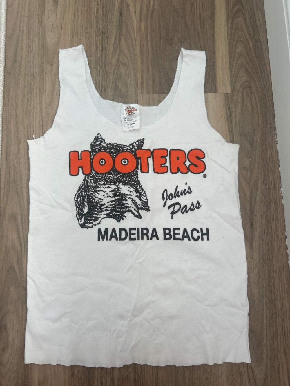Official Hooters Tank Top 🦉